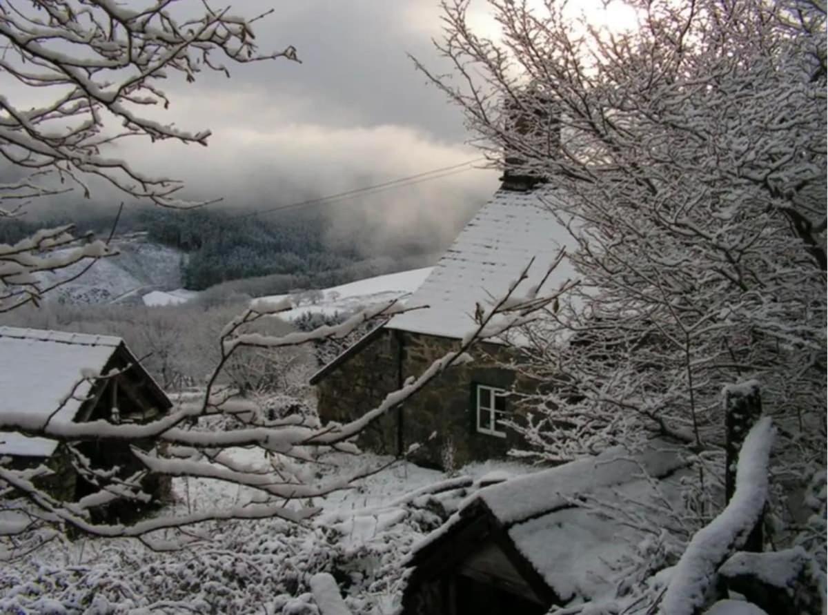 Tyn Y Simdde - Secluded Mountain Stay - Stunning Views Of Eryri Dolgellau Buitenkant foto